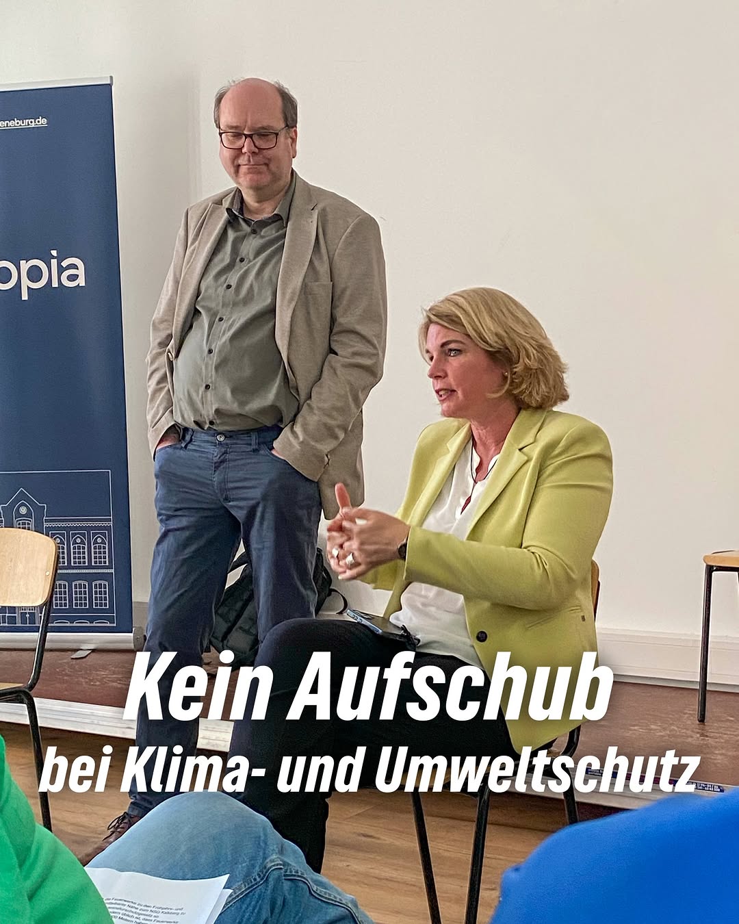 Gesprächsrunde mit den Lüneburger Klima- und Umweltschutzverbänden und Umweltminister Christian Meyer. Viele Fragen dreh...